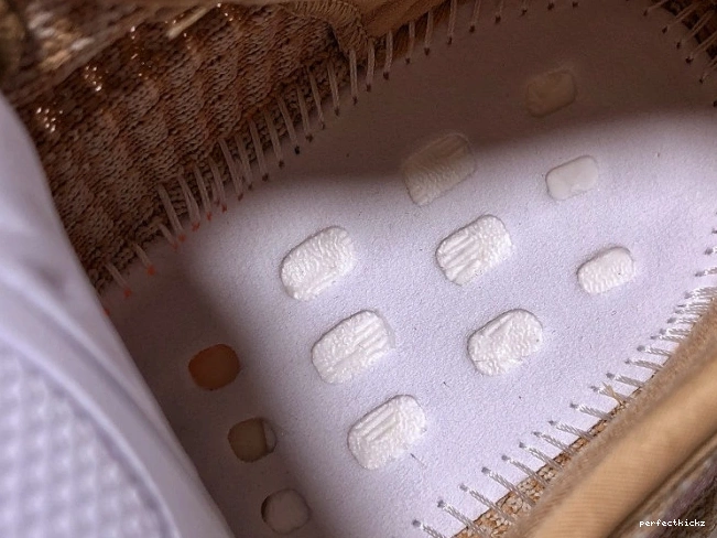 V2 350 EG7490 Adidas Boost Yeezy Clay 0727